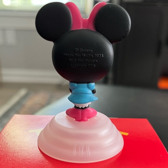 McDonald’s Disney 100 anniversary celebration collectibles Minnie Mouse sully - Picture 5 of 7